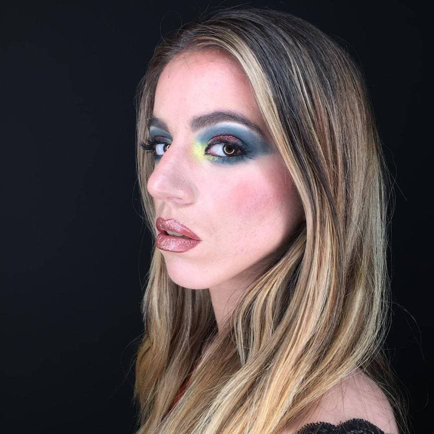 Moda Colorful makeup 