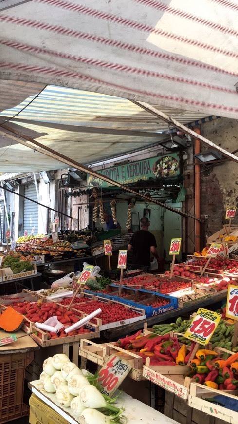 Lugar Piazza Mercato