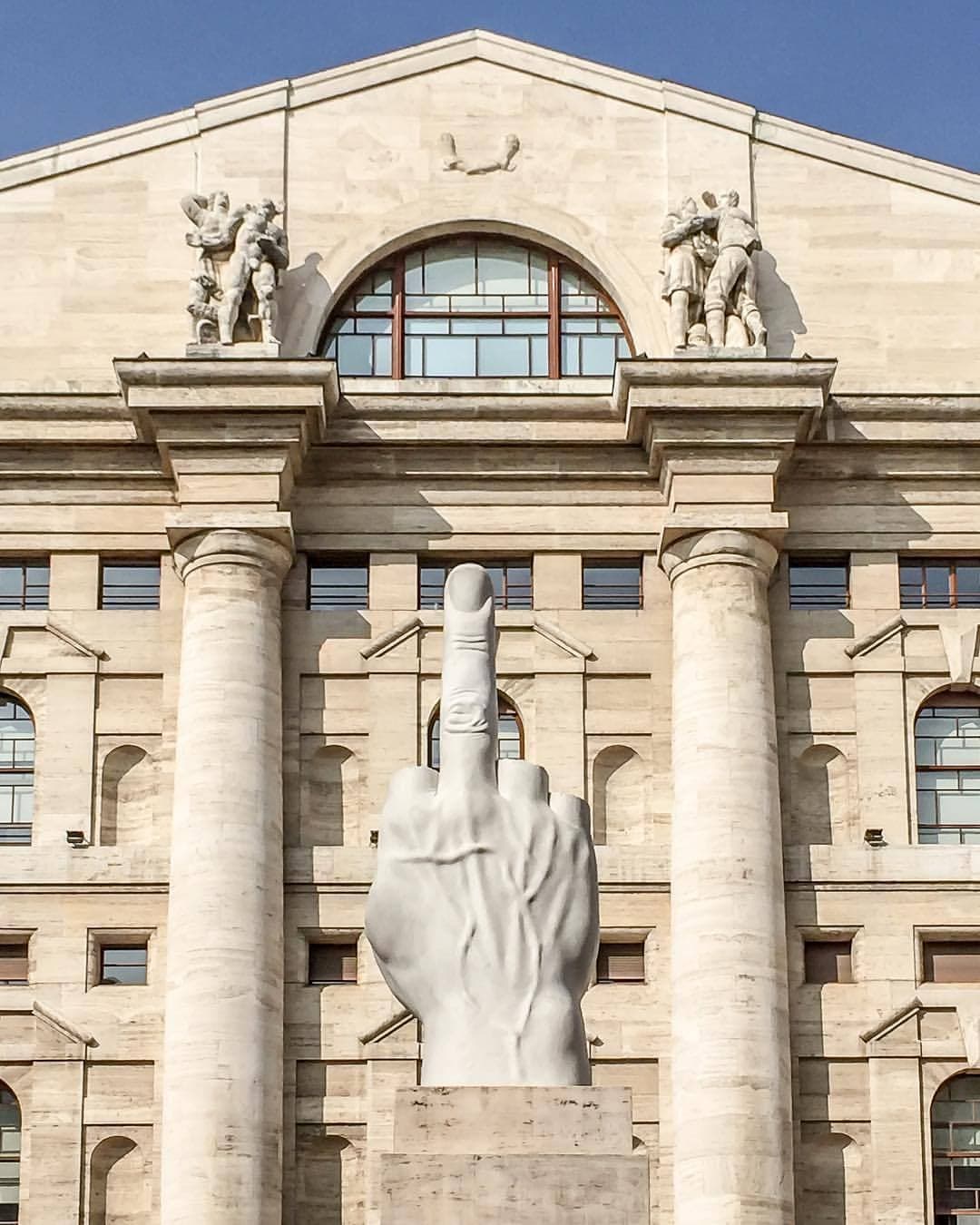 Lugar Piazza degli Affari