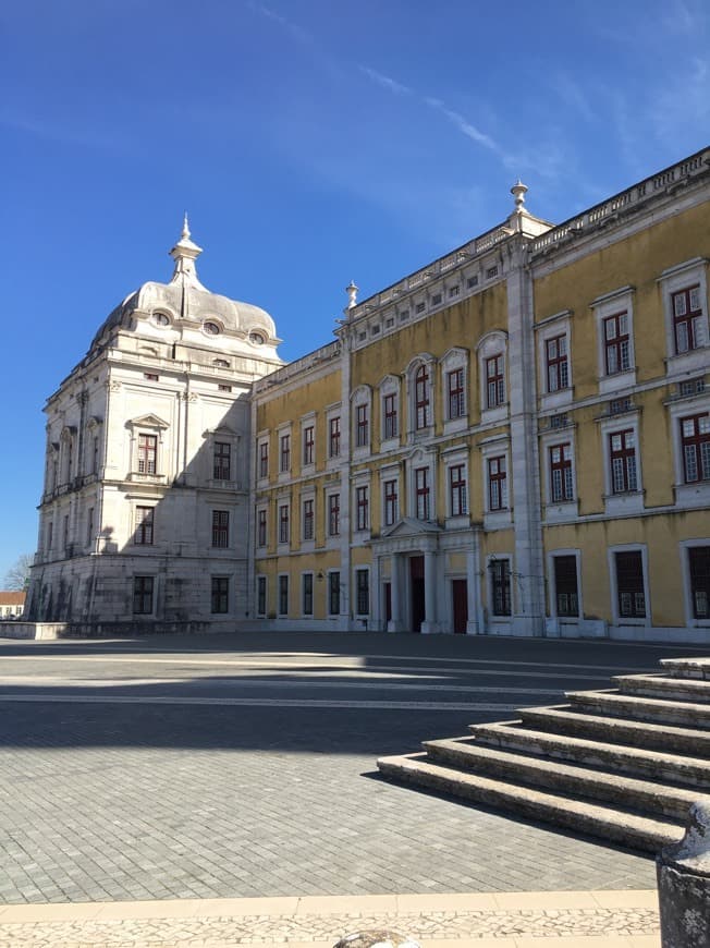 Lugar Mafra National Palace