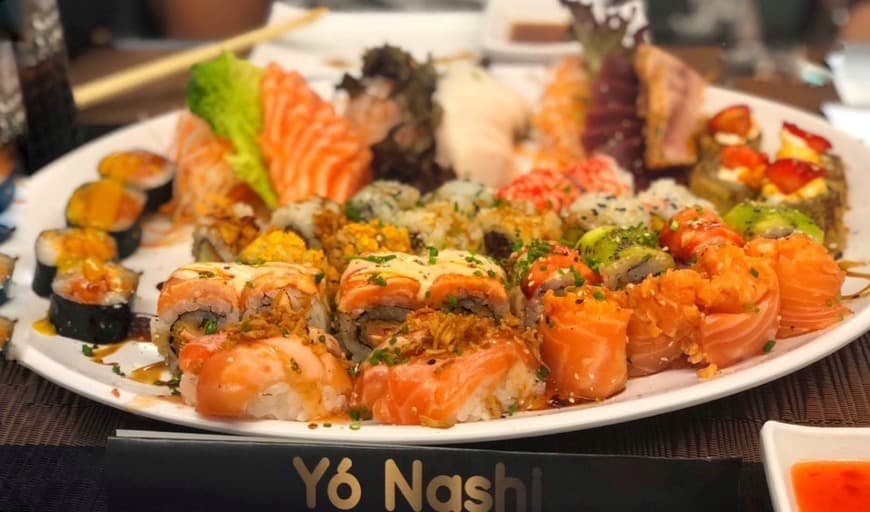 Restaurantes Yo Nashi Sushi Bar