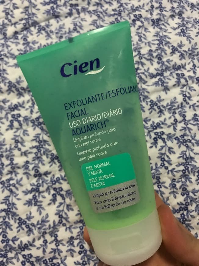 Product Exfoliante facial cien 