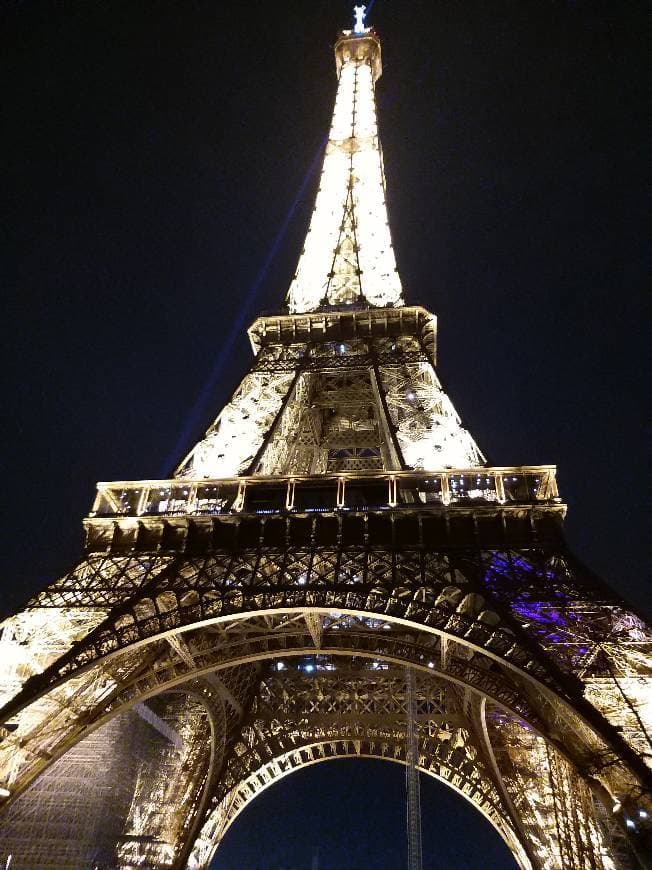 Place Torre Eiffel