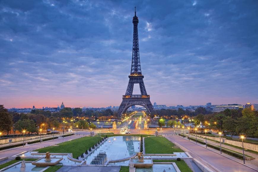 Place Torre Eiffel