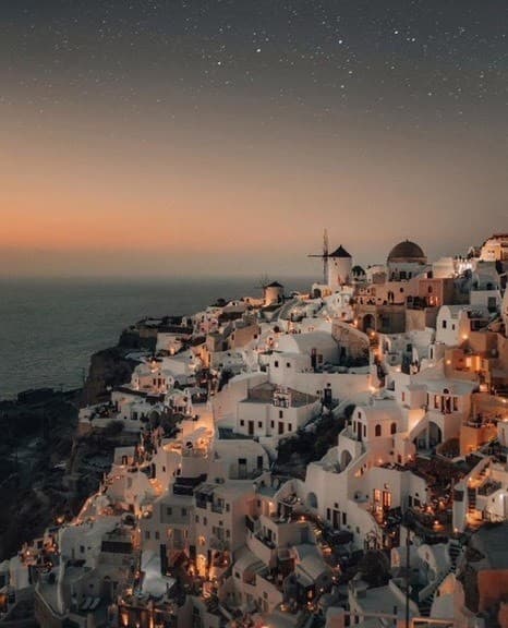 Moda Santorini, Greece 🇬🇷