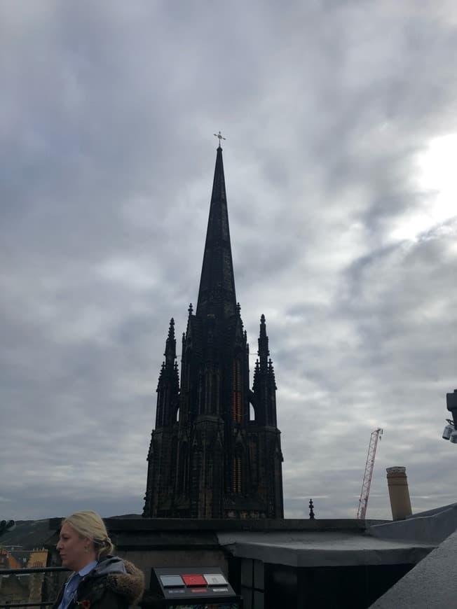 Place Scott Monument