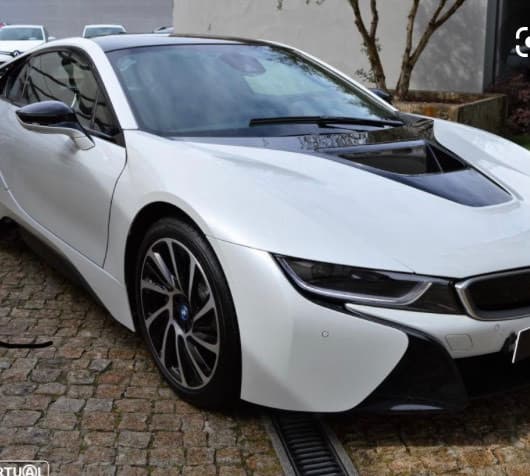 Moda BMW I8