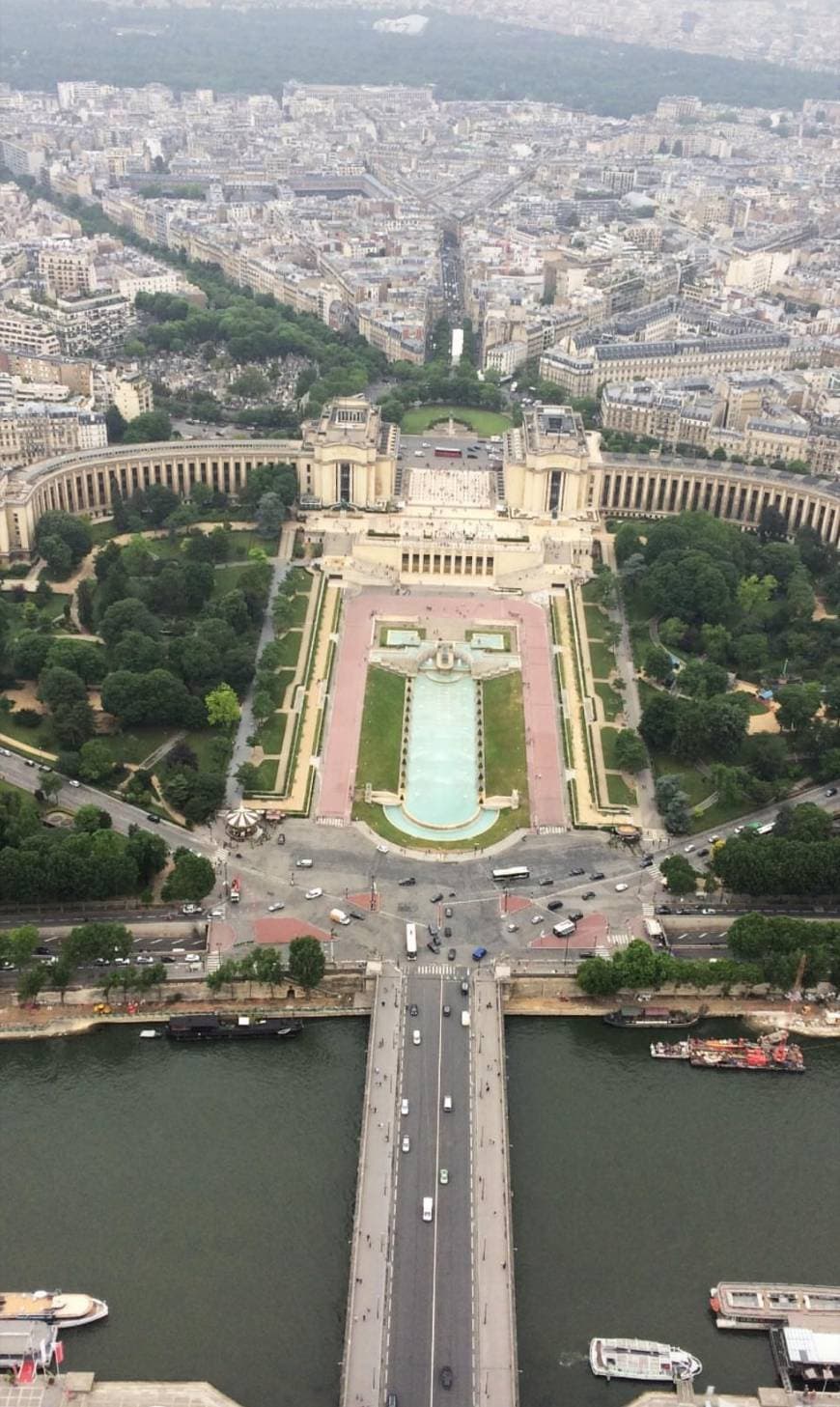 Place Champs de Mars