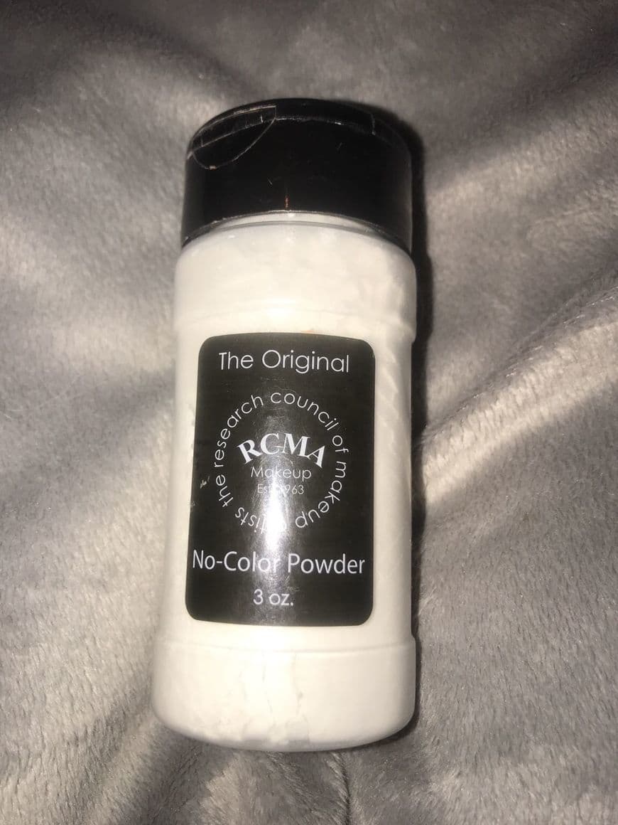 Product RCMA No-Colour Powder at BEAUTY BAY