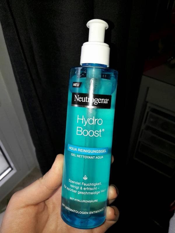 Producto Neutrogena Hydro Boost® Face Reinigungsgel für das Gesicht ...