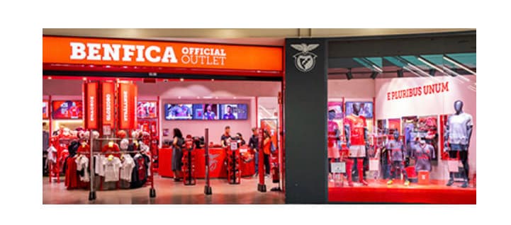 Moda BENFICA OFFICIAL OUTLET
STRADA