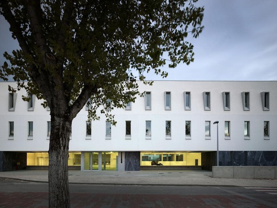 Lugar Escola Básica e Secundária Quinta das Flores