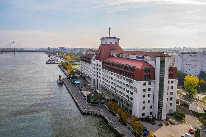 Place Hilton Vienna Danube Waterfront