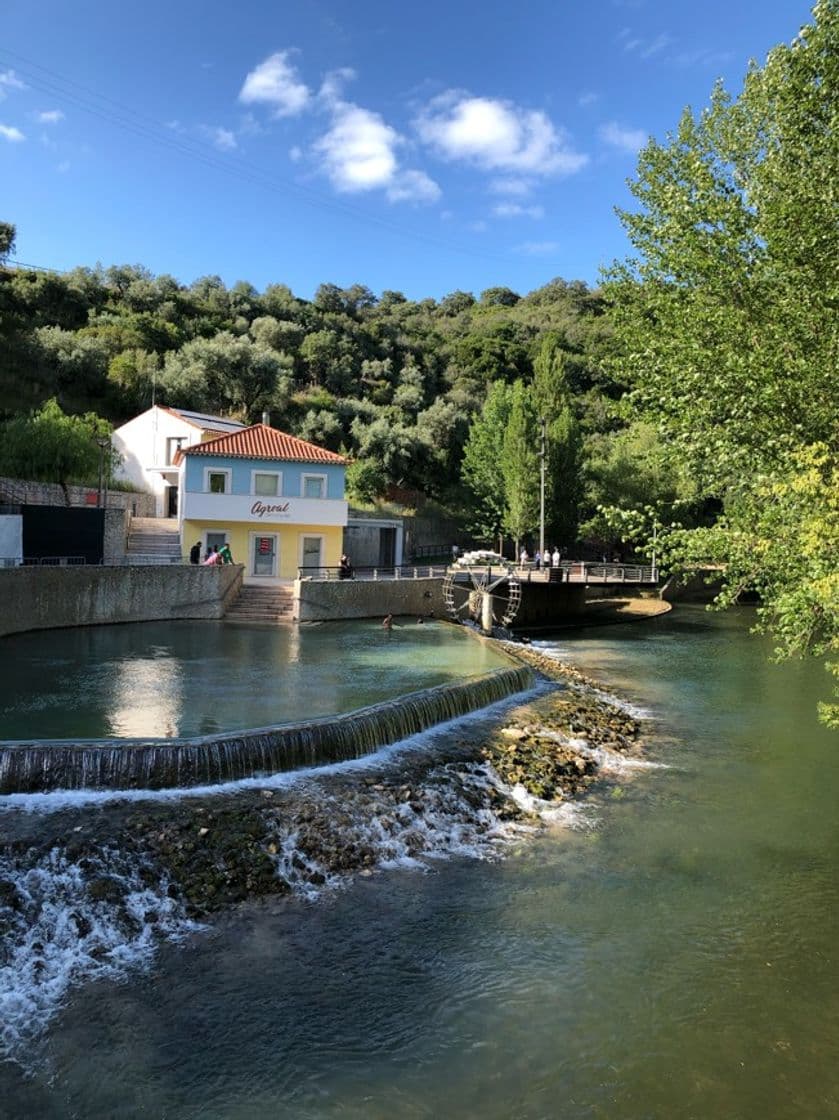 Lugar Praia Fluvial do Agroal