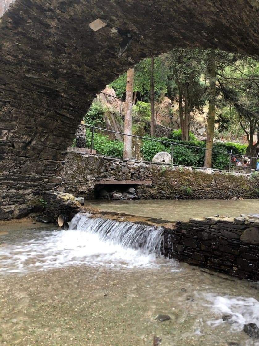 Lugar Praia Fluvial da Sra. da Piedade