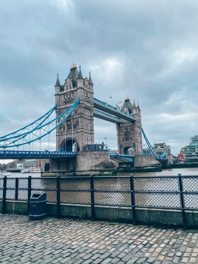 Place Tower Bridge