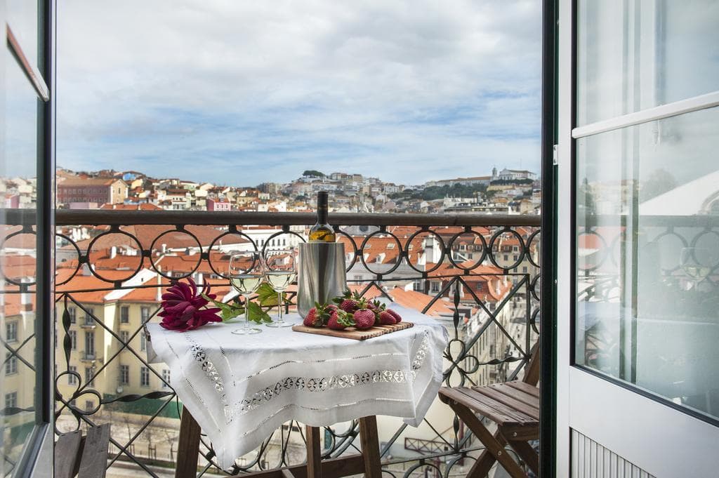 Lugar Rossio - Chiado | Lisbon Cheese & Wine Apartments