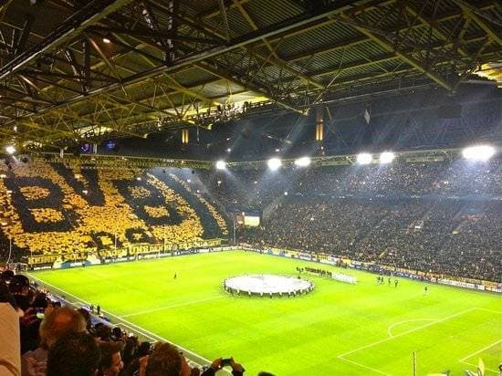 Lugar Signal Iduna Park - Borussia Dortmund