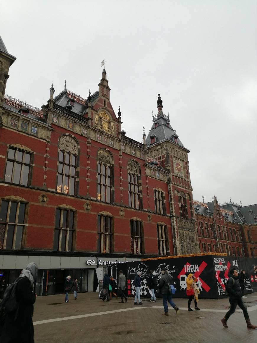 Place Amsterdam Centraal