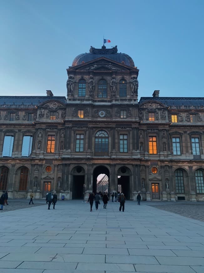 Place Colonnade de Perrault