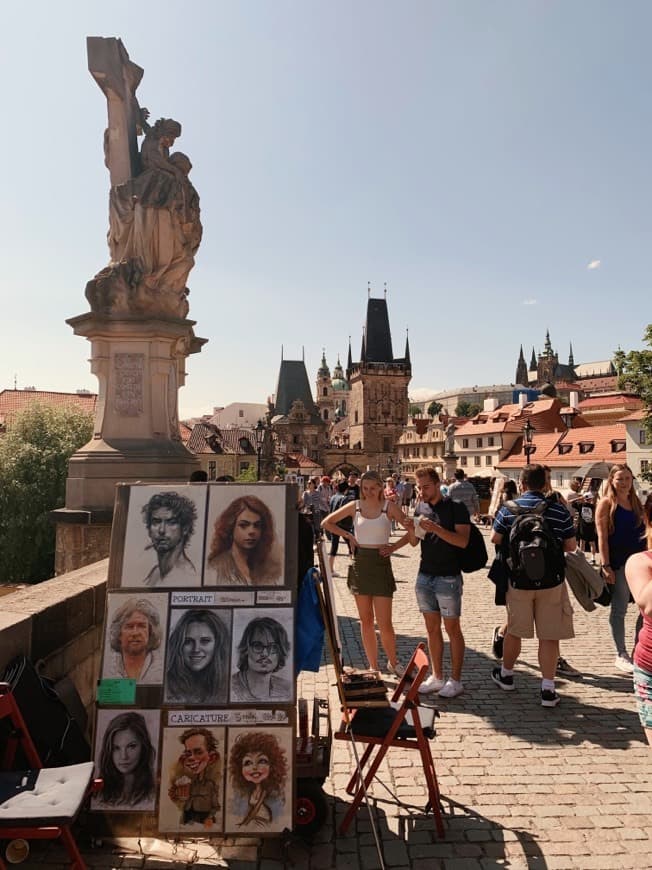 Place Charles Bridge