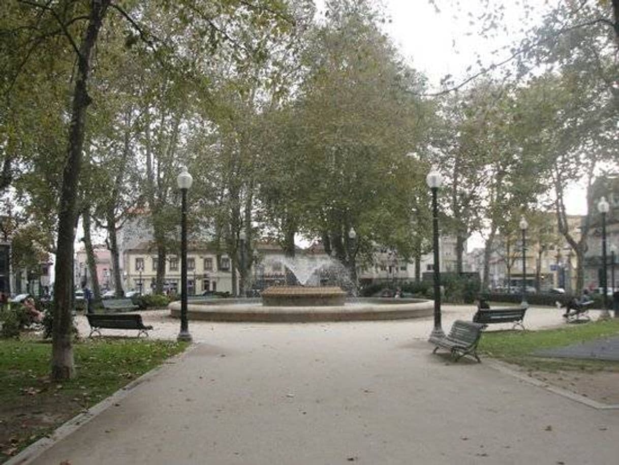 Place Praça do Marquês de Pombal