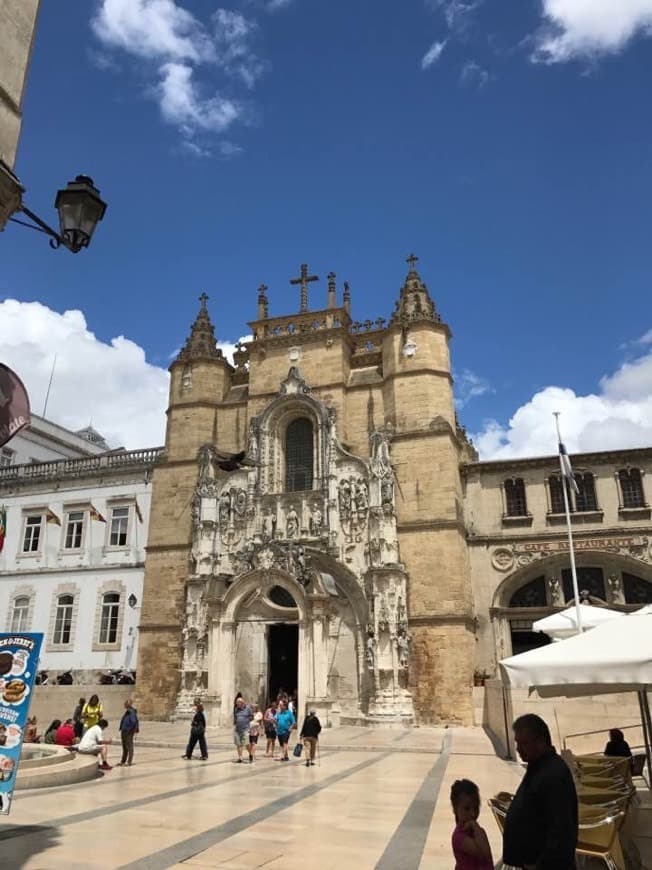 Place Igreja de Santa Cruz