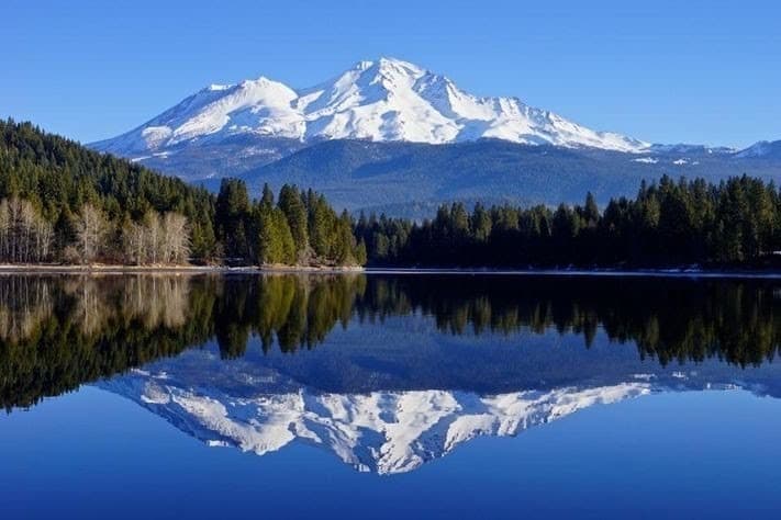 Lugar Shasta Cascade