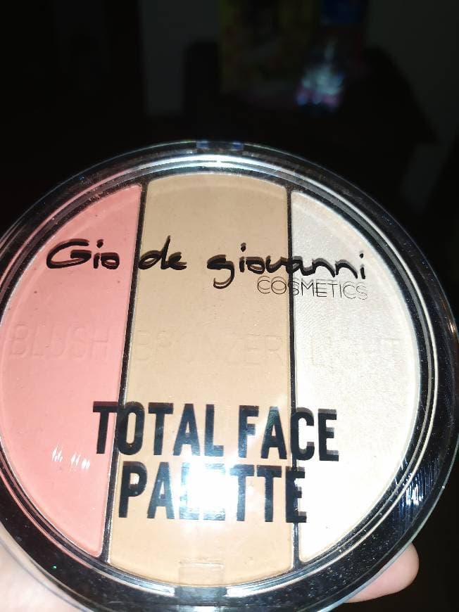 Producto Gio de Giovanni cosmetics