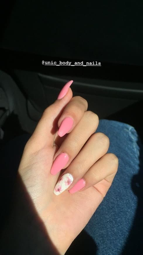 Fashion Nails