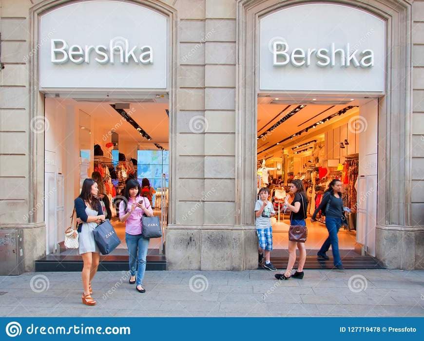 Lugar Bershka