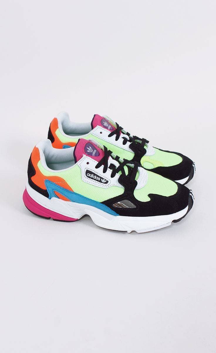 Product Adidas Falcon 210