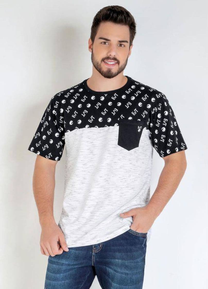 Fashion Camiseta Preta e Branca com Recorte e Bolso - Multimarcas