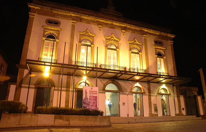 Place Teatro Diogo Bernardes