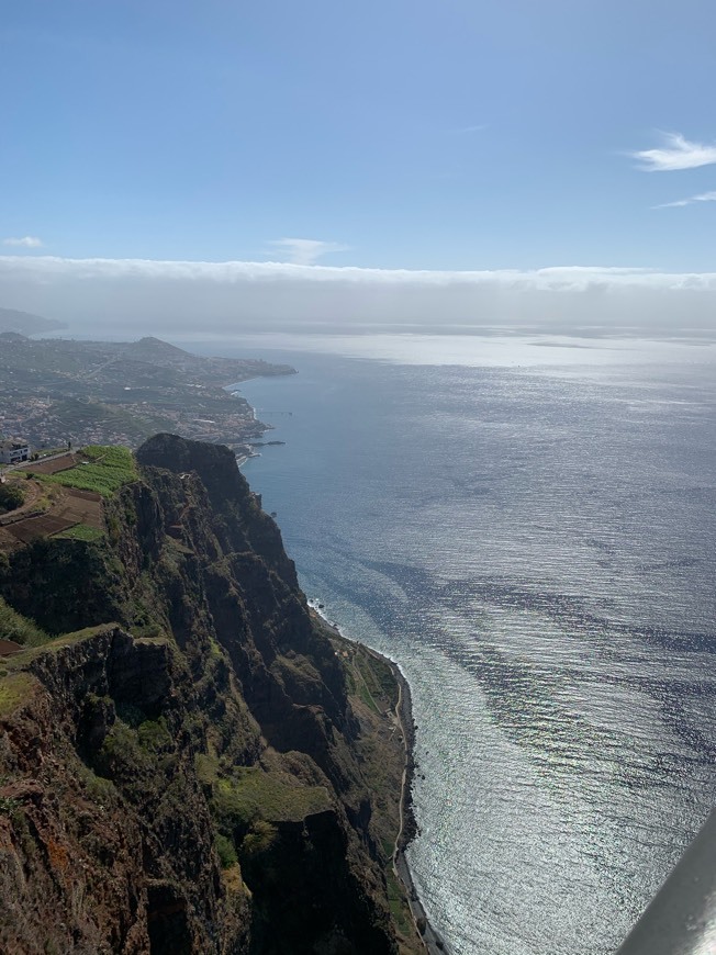 Place Cabo Girão