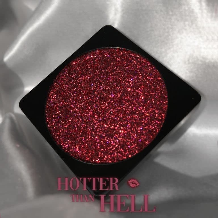 Moda Creamy Glitter “Hotter Than HELL” MUSA MAKEUP