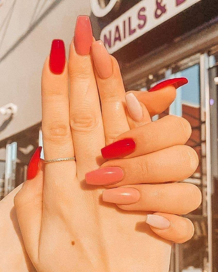 Moda Nails 💅🍒