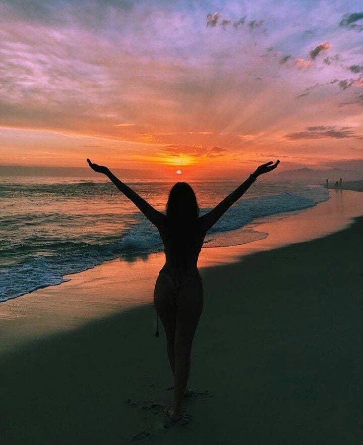 Moda Fotos com o por do sol☀️