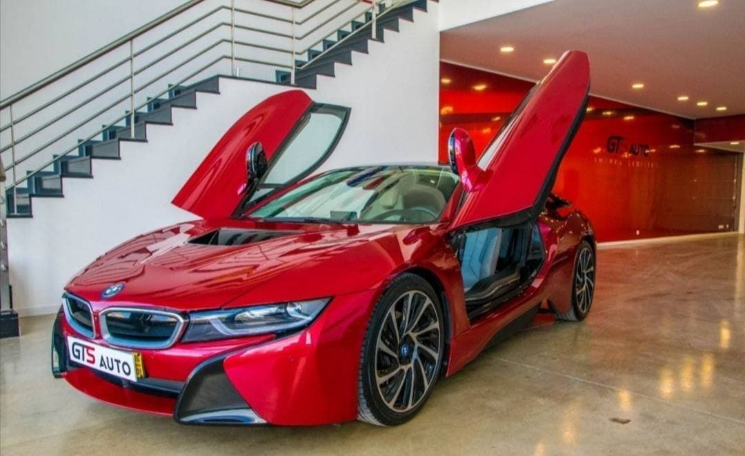 Producto BMW I8 E-Drive 365CV