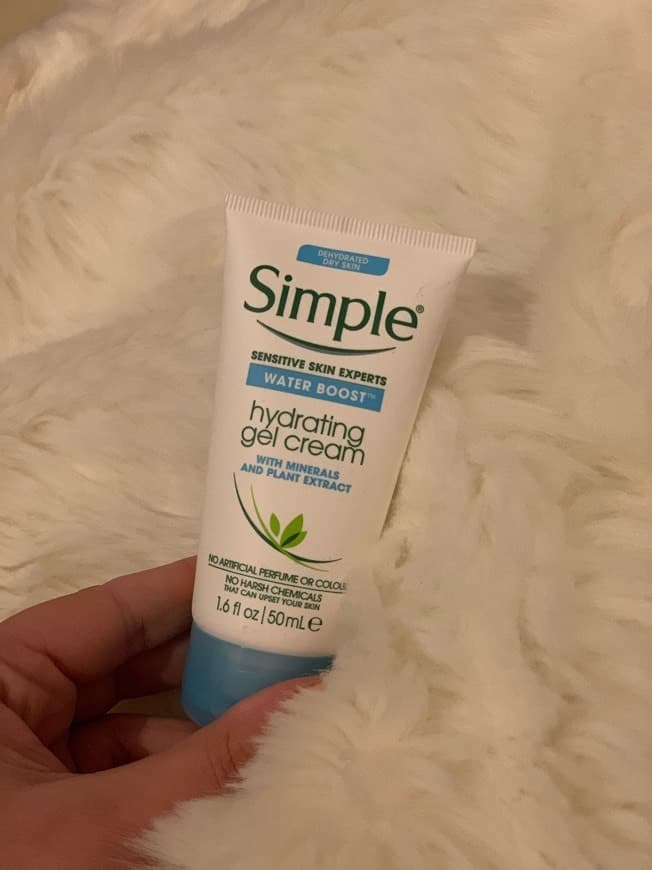 Producto Simple Hydrating Gel Cream