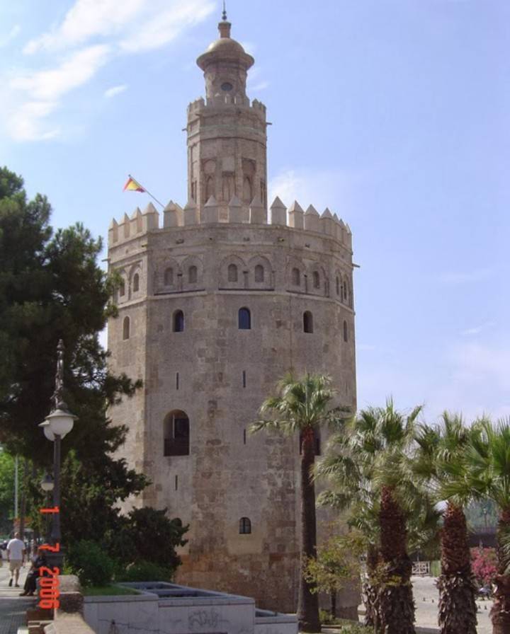 Place Torre del Oro