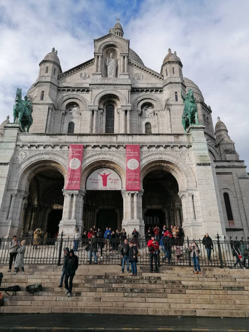 Place Basílica del Sacré Cœur