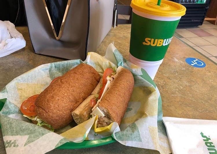 Restaurants Subway