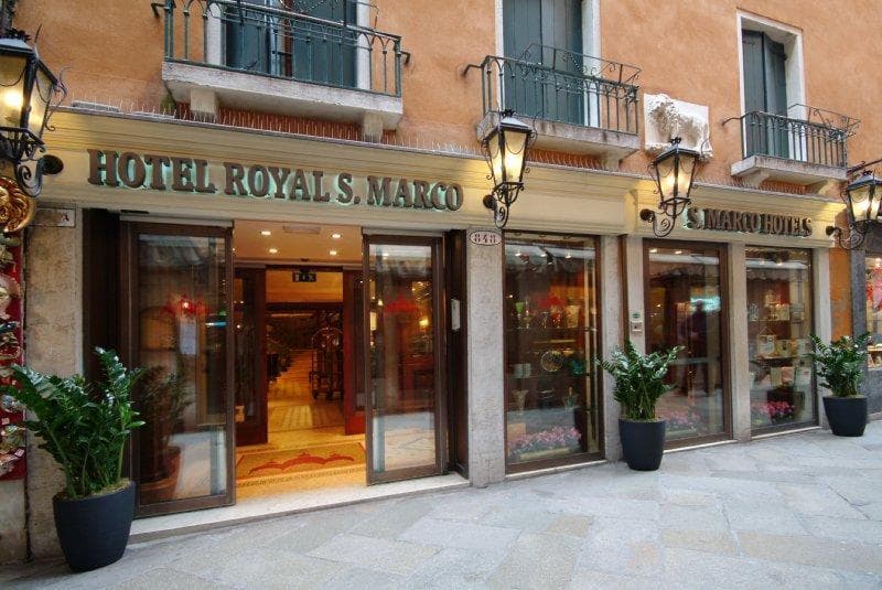 Place Hotel Royal San Marco & Suites