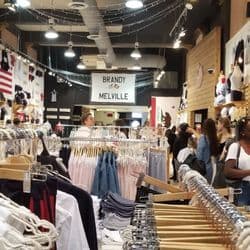 Place Brandy Melville