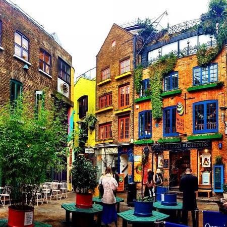 Place Neal's Yard