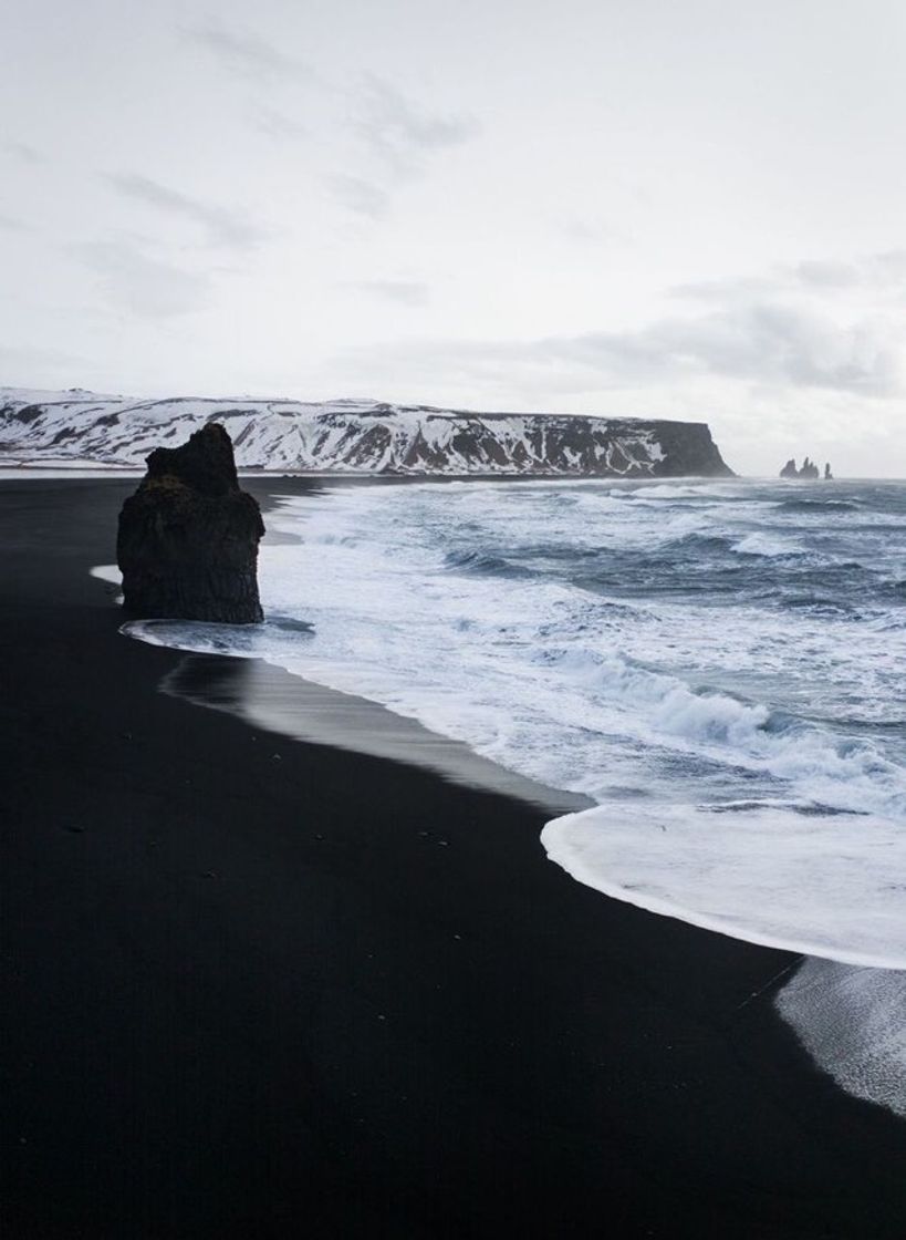 Fashion Black Sand Beach, Iceland 