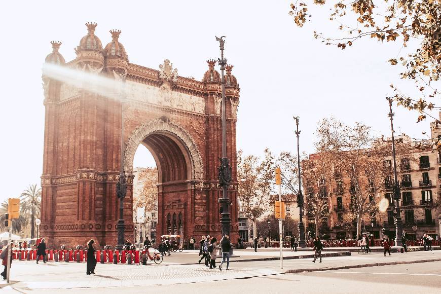 Place Arc de Triomf