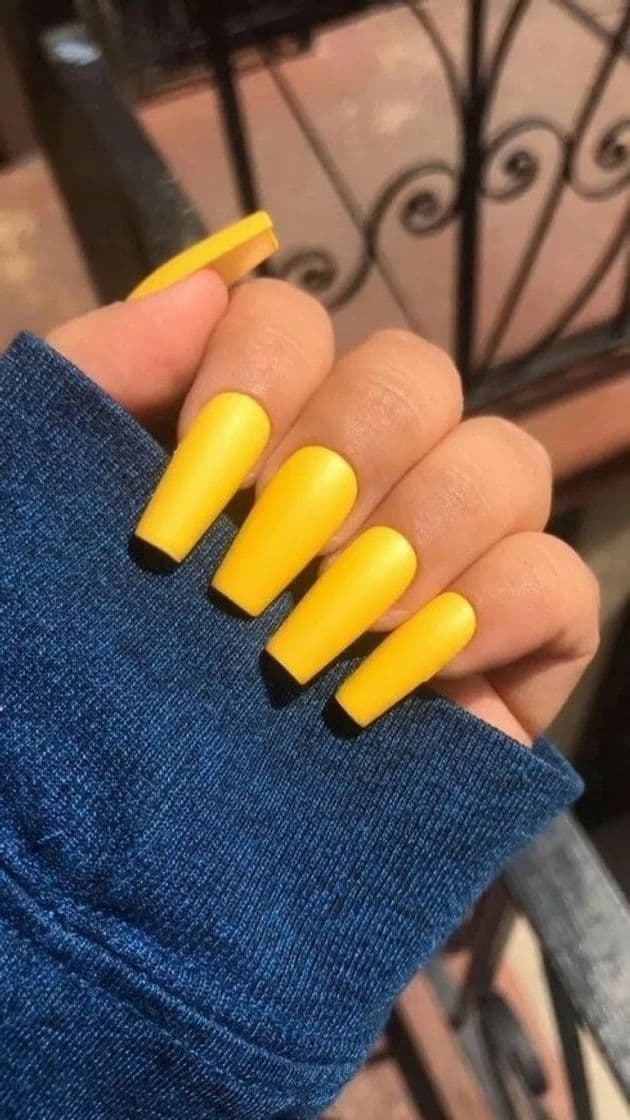 Fashion Unhas Simples 💛