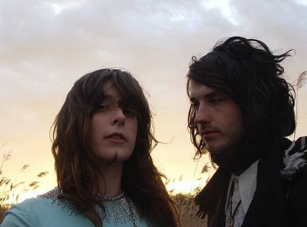 Canción Beach House 